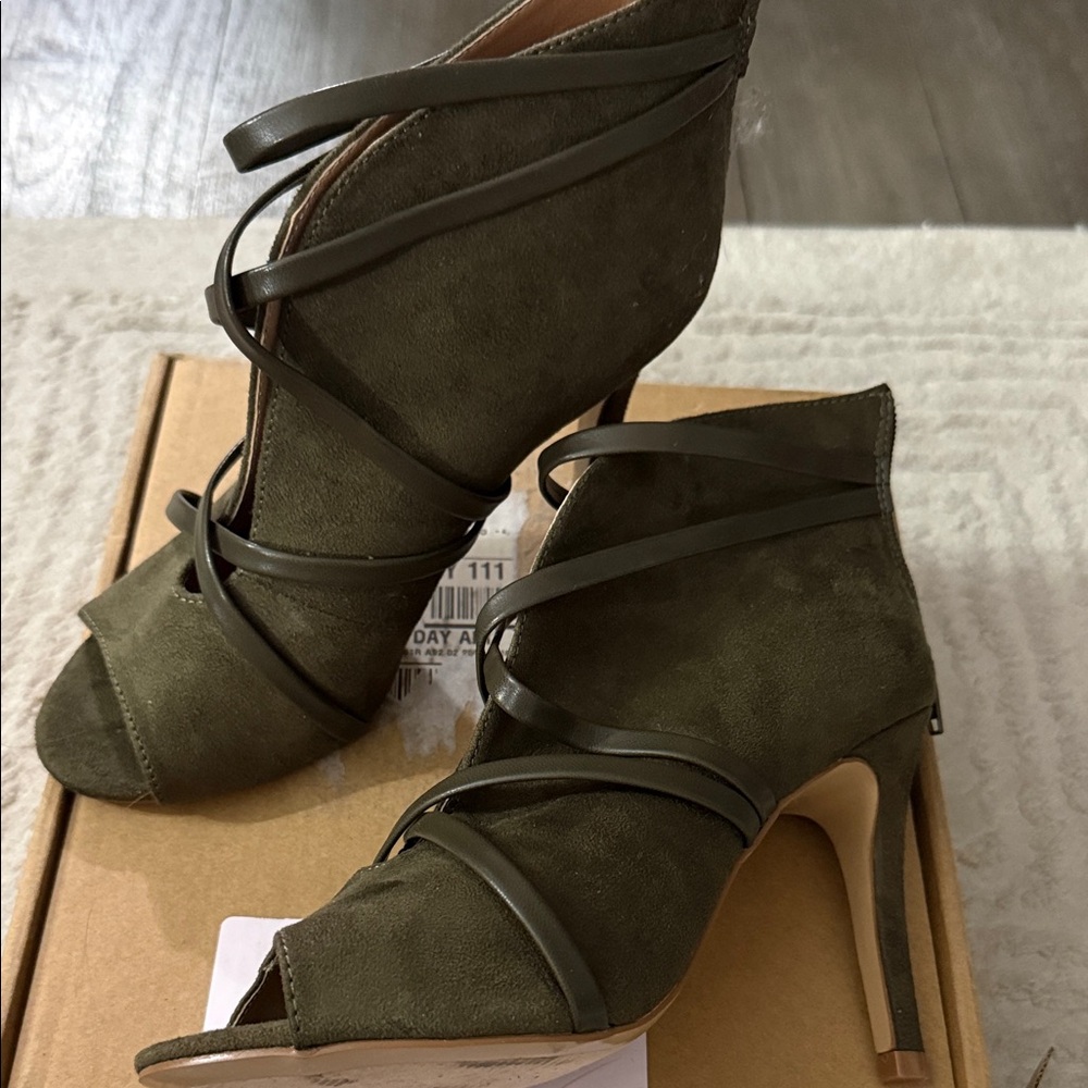Journee Collection Olive Green Strappy Peep-Toe Heels - Picture 2 of 3